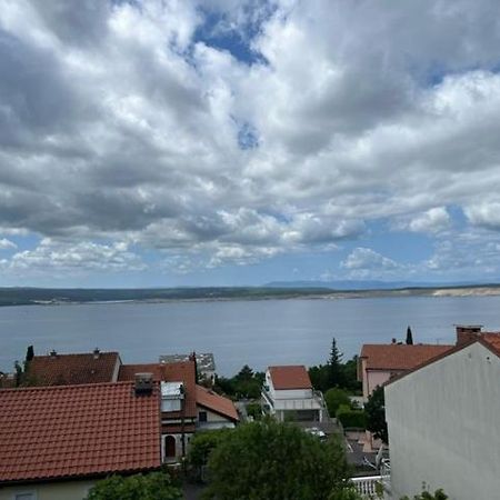 Apartman Laura Dramalj Rum bild