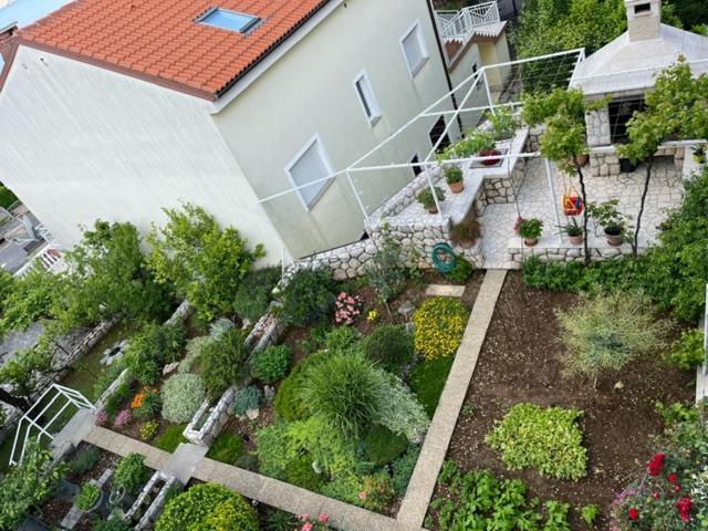 Apartman Laura Dramalj Rum bild